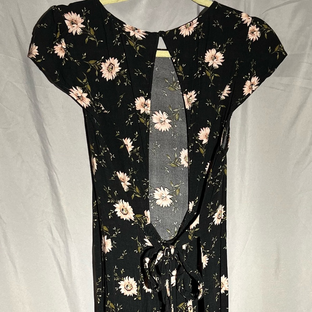 Open back black floral mini dress high neck American eagle
